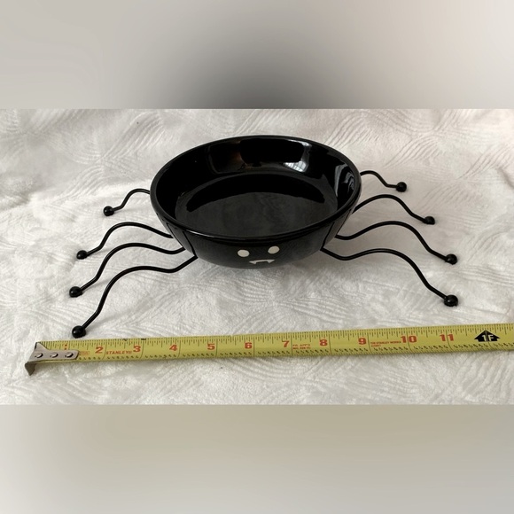 Halloween Spider Candy Dish and decor - Picture 7 of 9